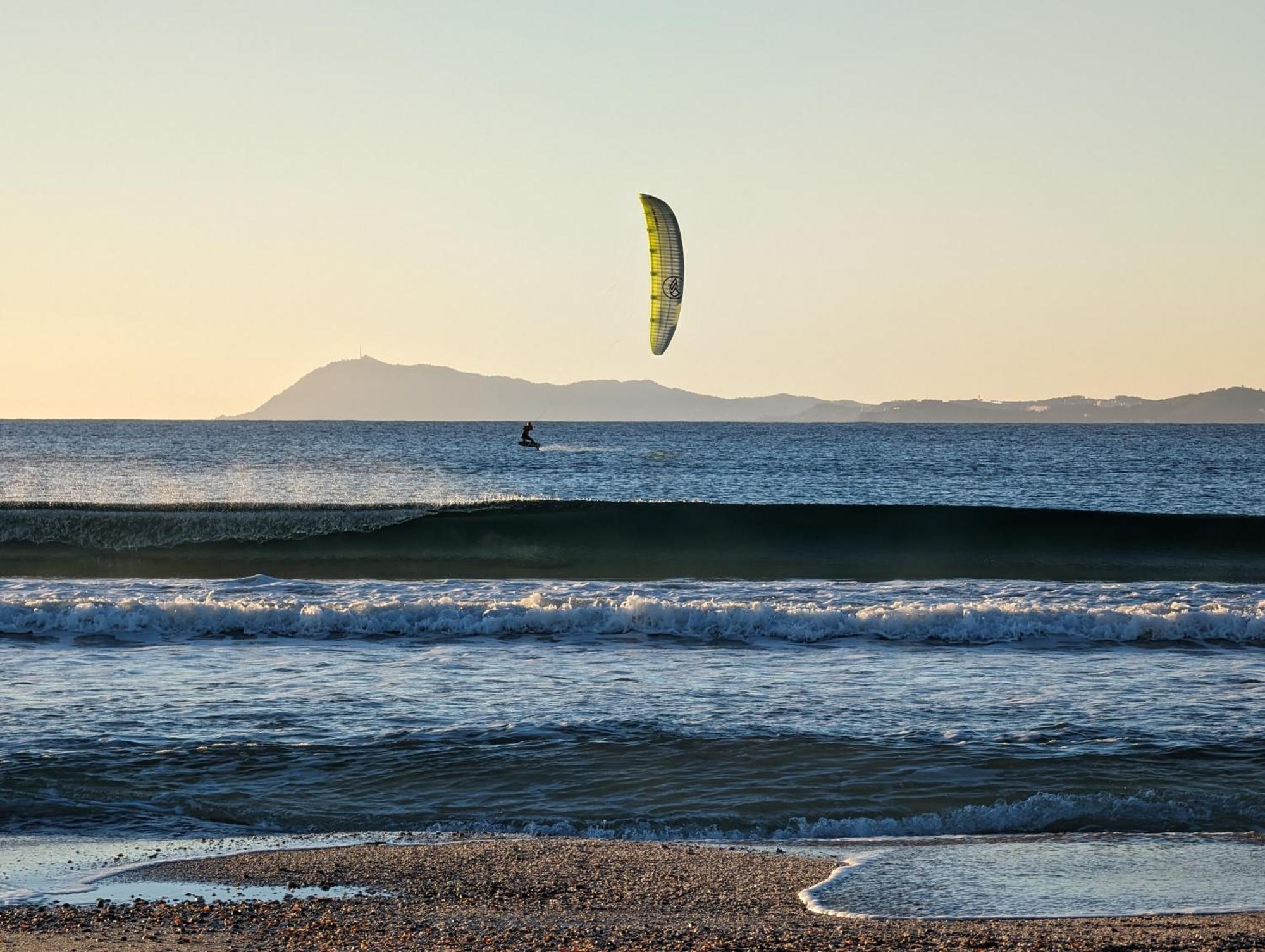 Studio A Hyeres Port - Proche De Toutes Commodites Exterior foto